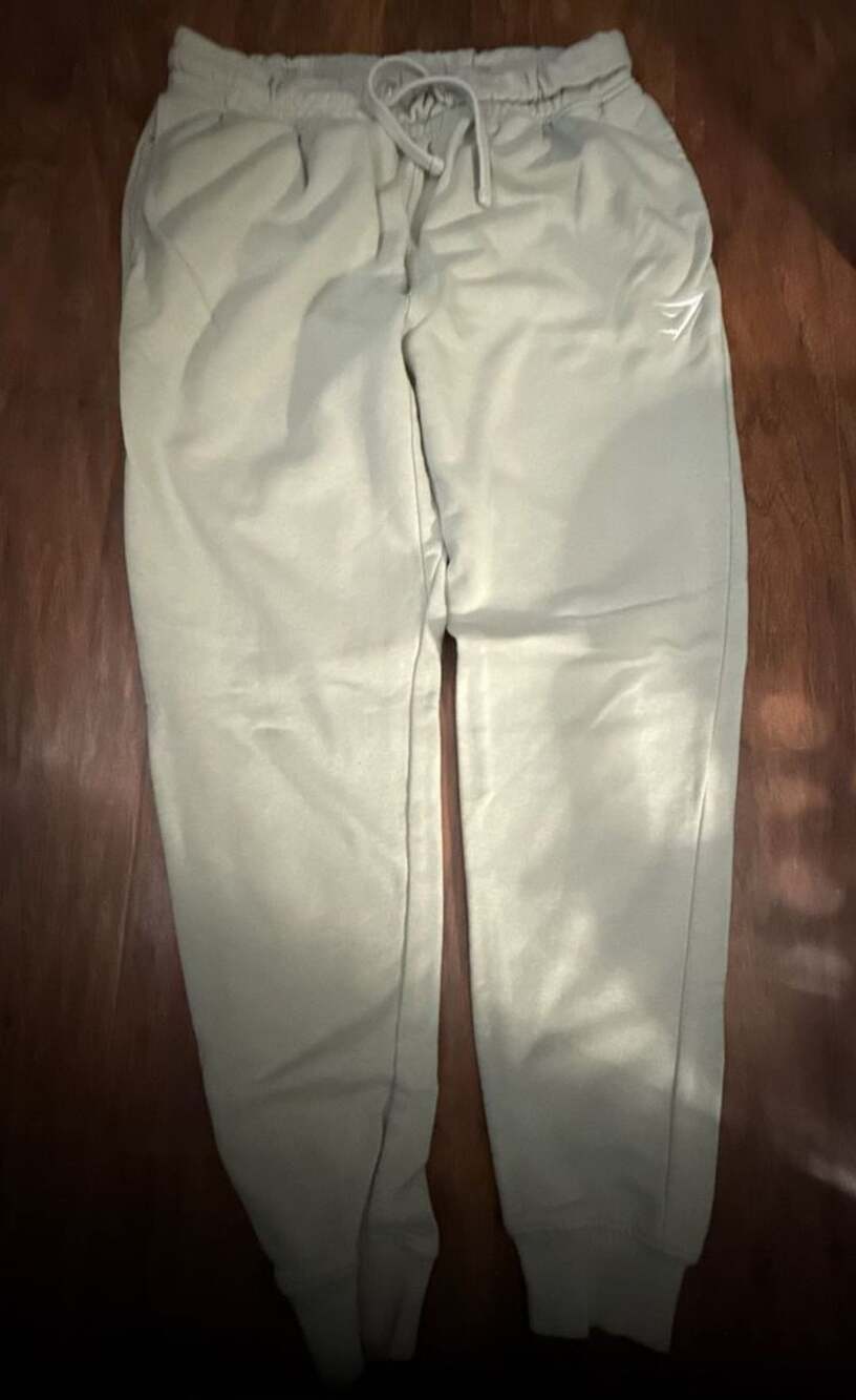 Gymshark Essential Joggers in Light Green